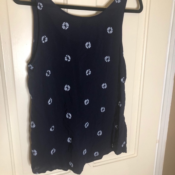 Abstract Printed Tank - Picture 3 of 6